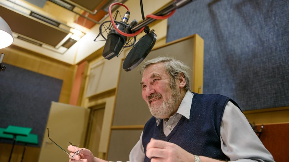 František Novotný při natáčení pořadu Okouzlení slovem | foto: Khalil Baalbaki, Český rozhlas František Novotný při natáčení pořadu Okouzlení slovem