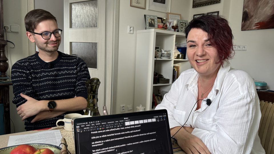 Tomáš Maleček a zpěvačka Radůza