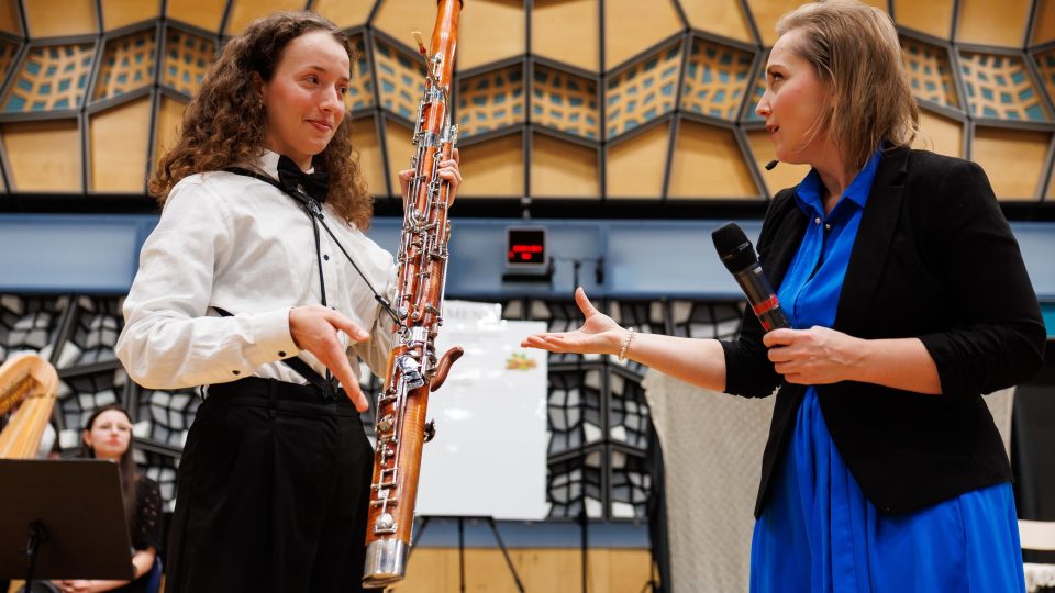 Vlnohraní: Hudba na talíři, Iva Burýšková, Jana Trojanová | foto: Jiří Šeda Vlnohraní: Hudba na talíři, Iva Burýšková, Jana Trojanová