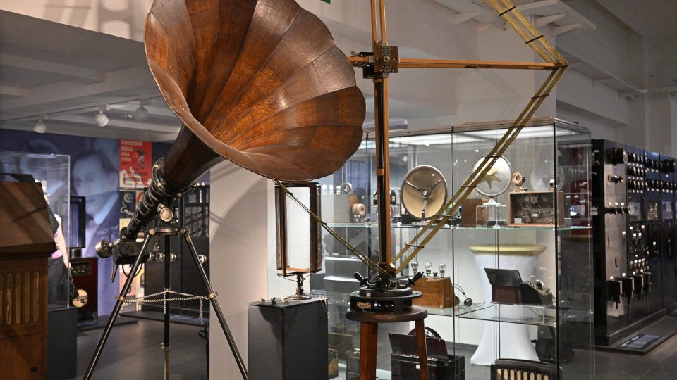 Výstava Sto let je jen začátek v Národním technickém muzeu