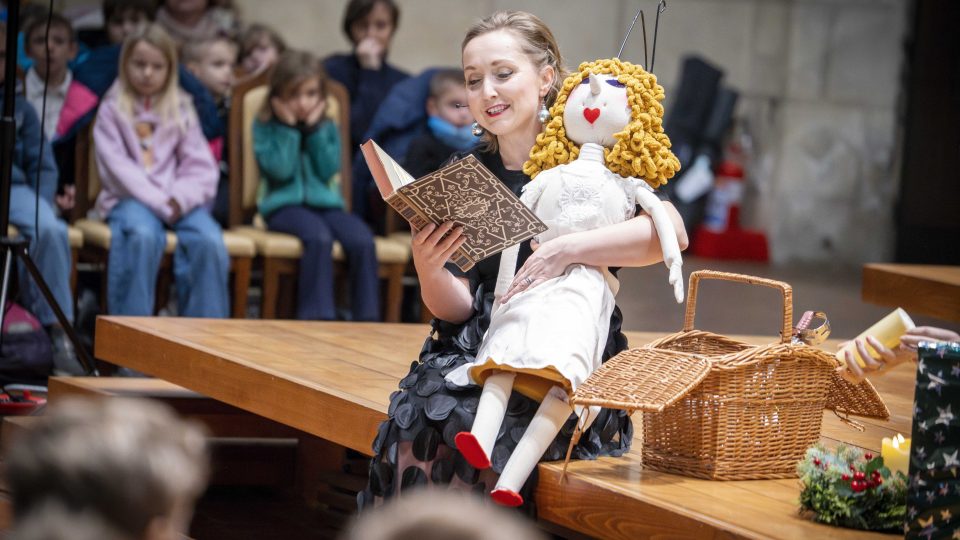 Vlnohraní Lou-skáče-k, Betlémská kaple