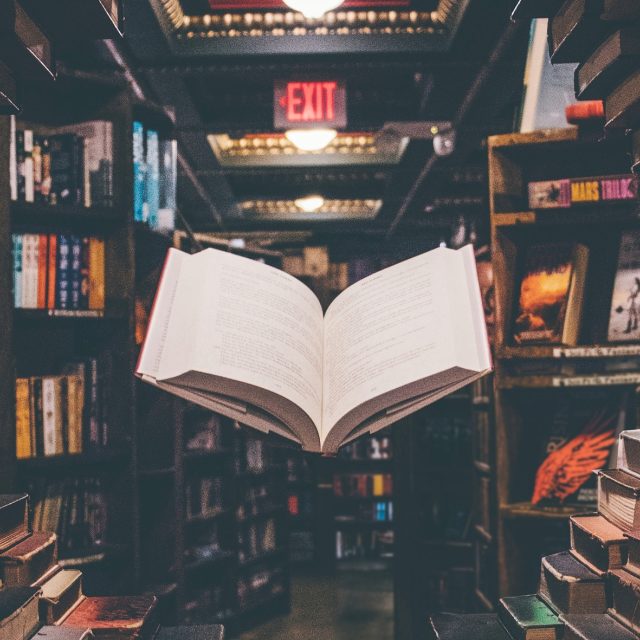 Víte,  kdo je nejúspěšnějším českým autorem?  | foto: Fotobanka Unsplash