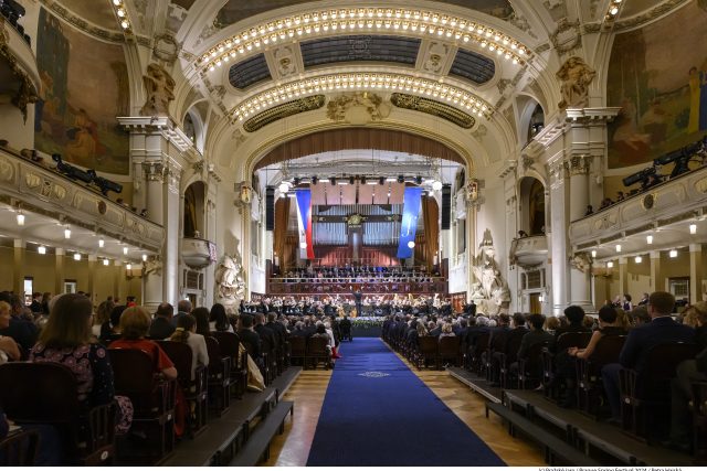 Má vlast a Berlínští filharmonikové. Nejlepší světový orchestr zahájil Pražské jaro | foto: Mezinárodní hudební festival Pražské jaro